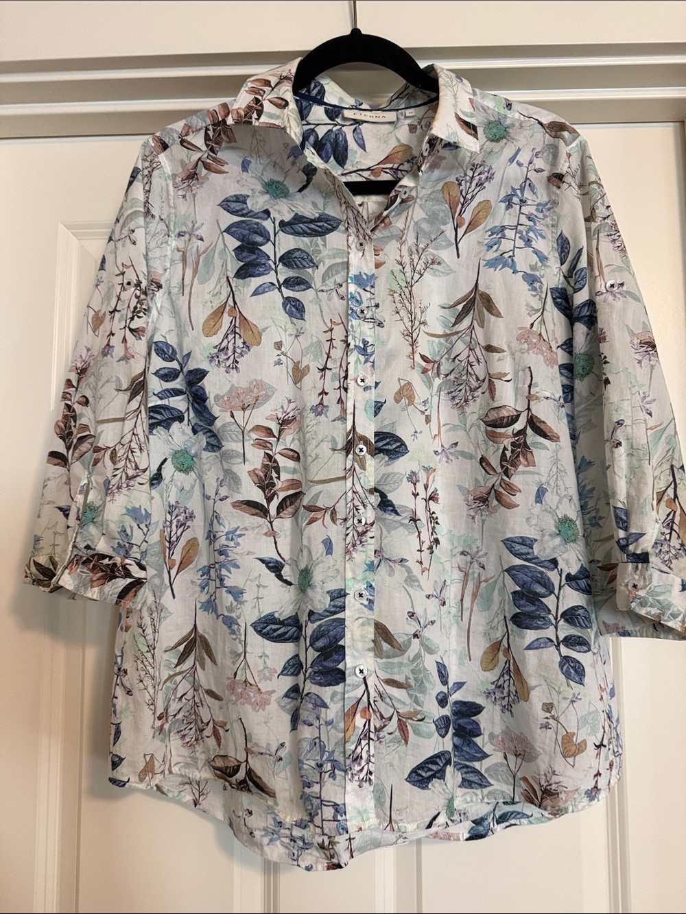 Eterna Button-Front Botanical Blouse in White, Blue and Brown